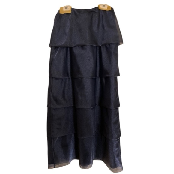 Chic Black Tiered Skirt - Picture 1 of 3